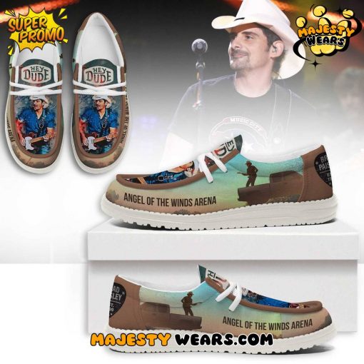 Brad Paisley “Angel of the Winds Arena” Hey Dude Shoes