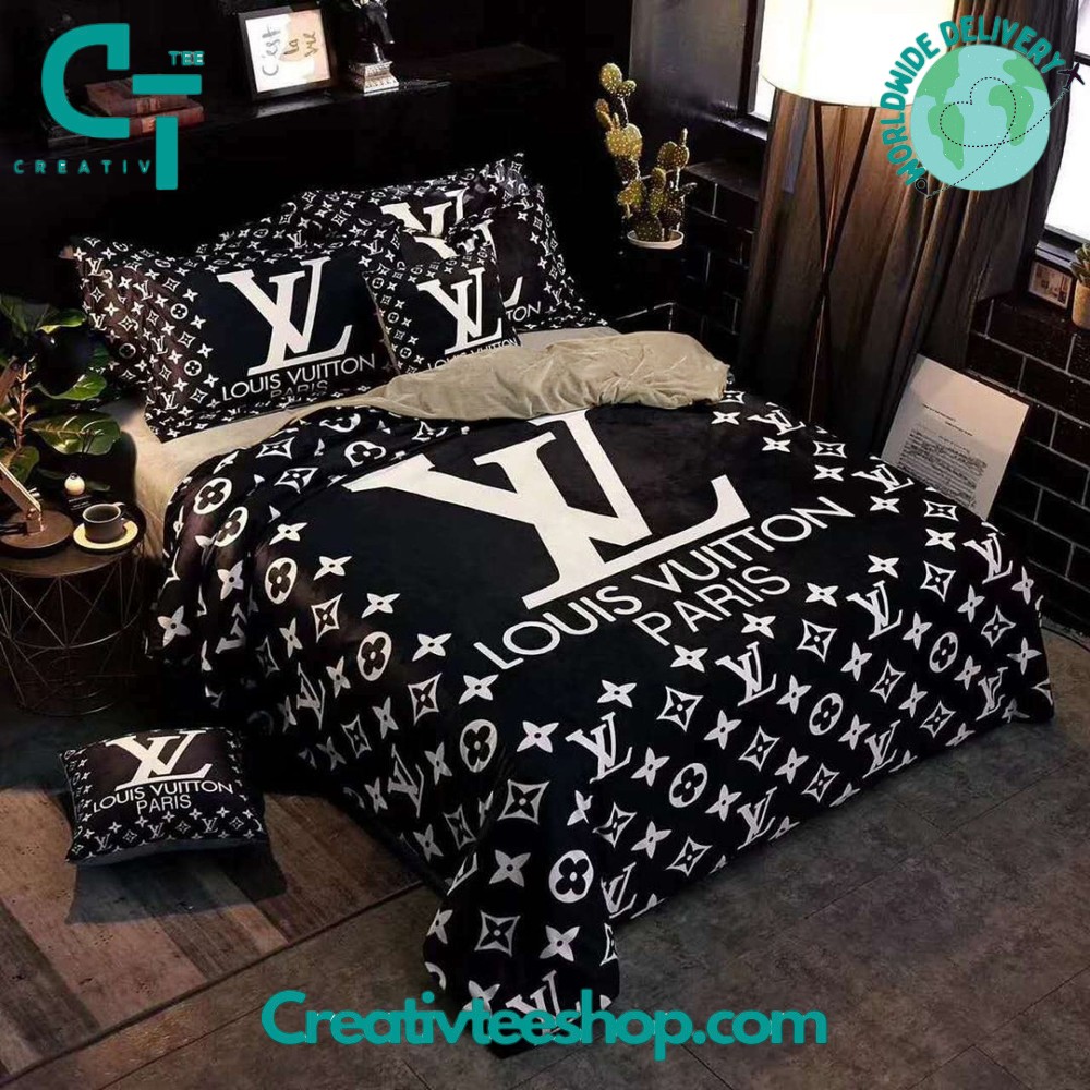 Luxury Louis Vuitton Paris Bedding Set Luxury Louis Vuitton Paris Bedding Set