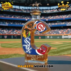 Chicago Sports Fans WINDY CITY GRIT Whiskey Bottle Collectible Decanter for True Windy City Pride 3 Yyc6v.jpg