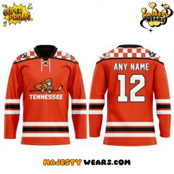 Tennessee Volunteers Ice Hockey Chuck-A-Puck Uniform Custom Hockey Jersey – Orange